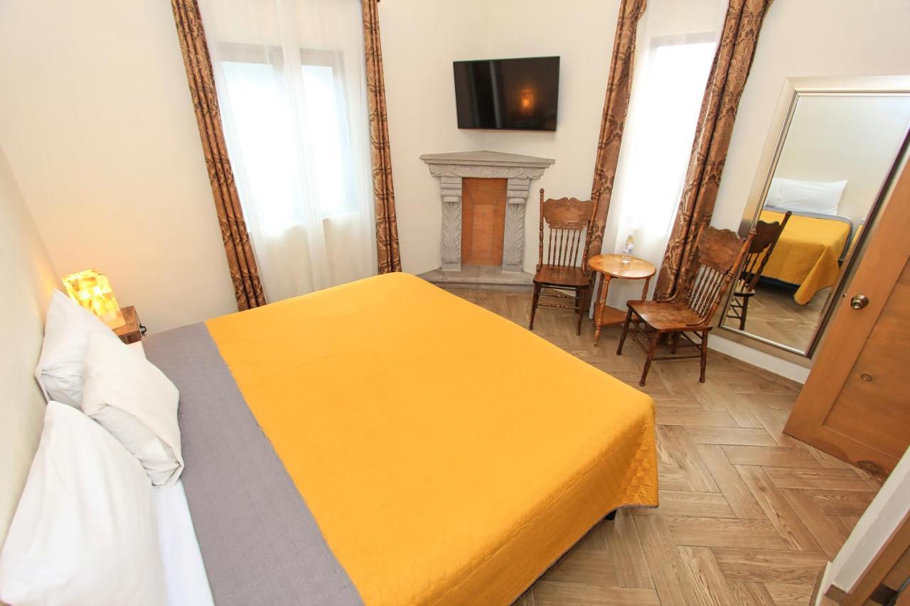 El Secreto Hotel ซานมิเกล เด อาเญนเด ภายนอก รูปภาพ